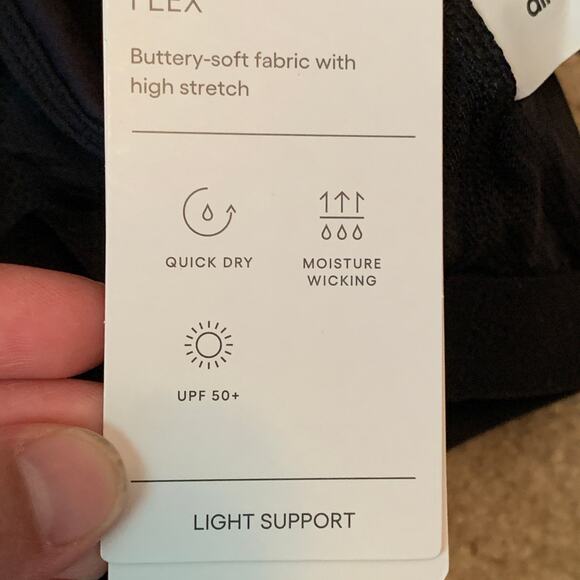 Women’s FLEX V- NECK TANK SPORTS BRA Size XS -Active Wear All In Motion NWT - Picture 8 of 13